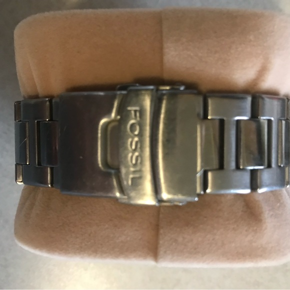 Men’s Fossil Watch - Picture 4 of 4